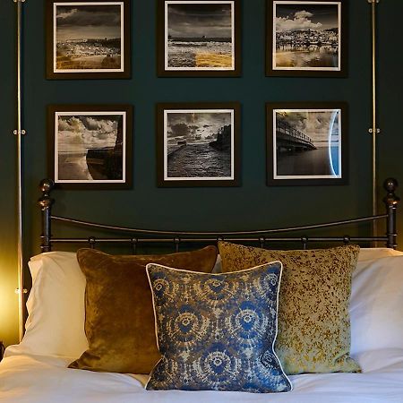 Boutique Fisherman'S Cottage In Old Town Scarborough Extérieur photo